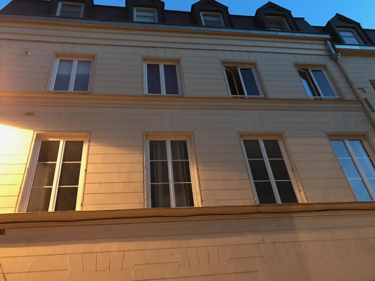Le Secret De Léa